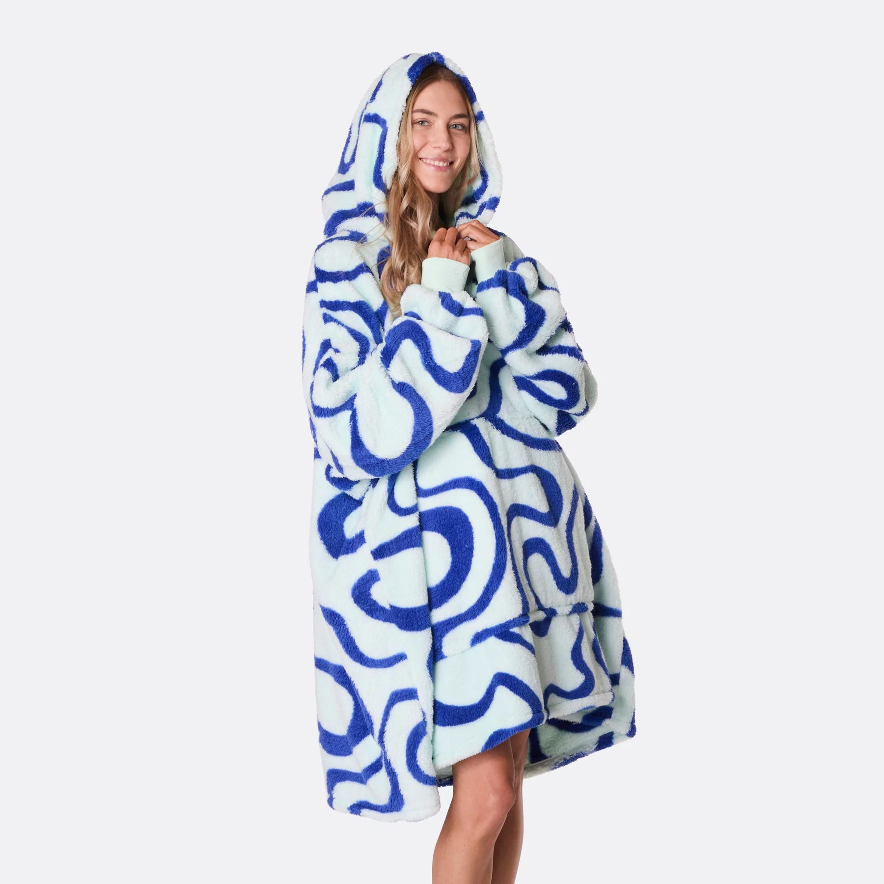 Blaue Wellen Teddy HappyHoodie - Image 4