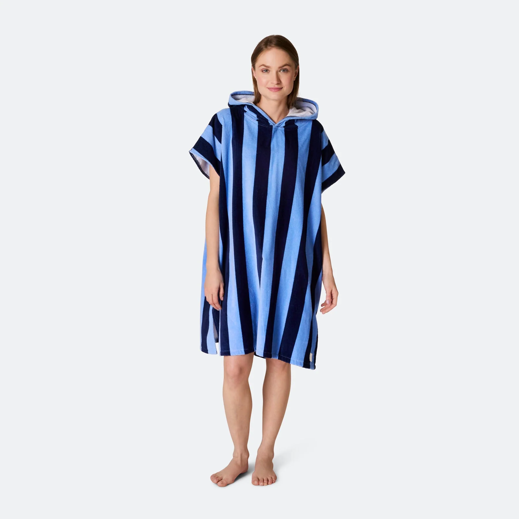 Gestreifter Blauer Badeponcho - Image 13