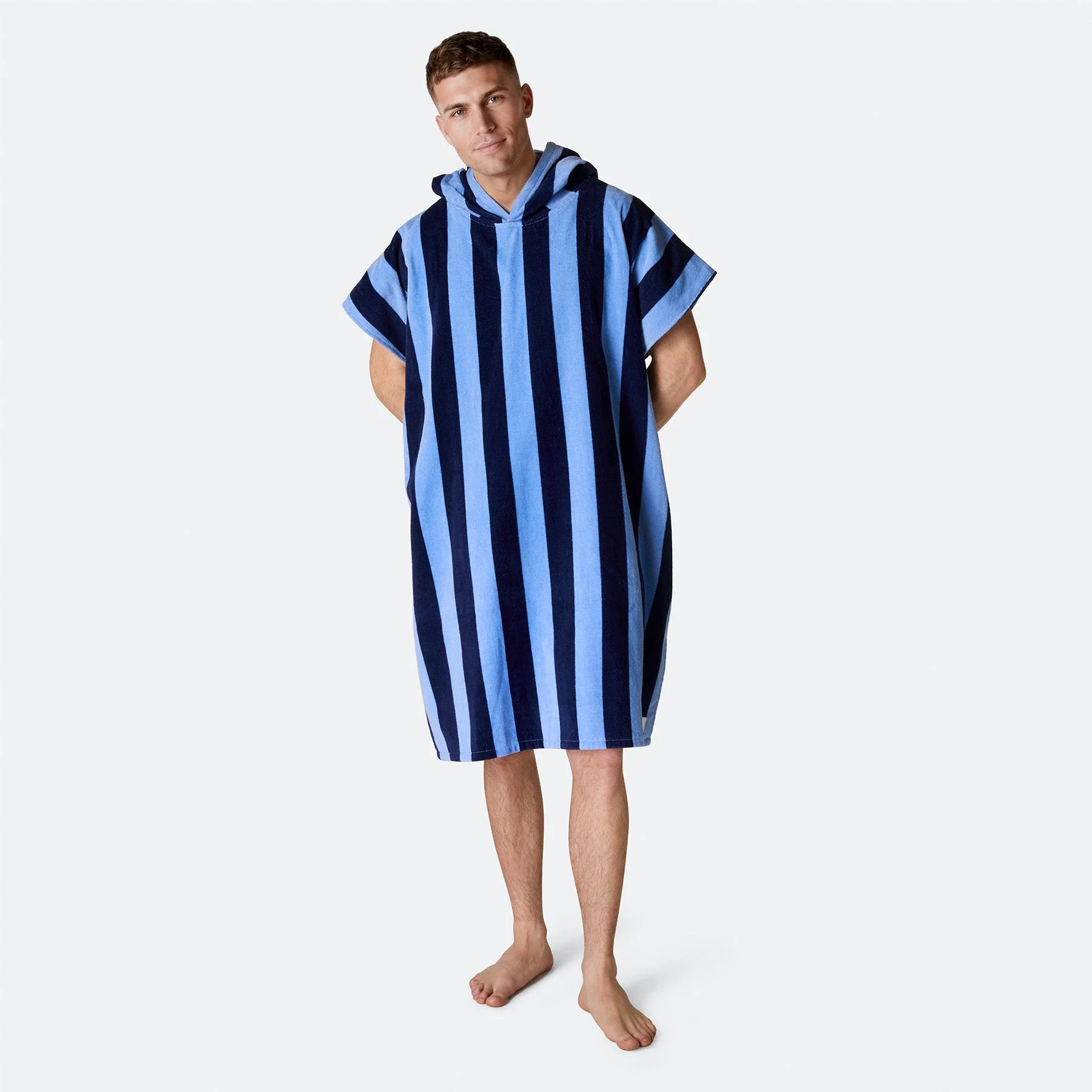 Gestreifter Blauer Badeponcho - Image 4