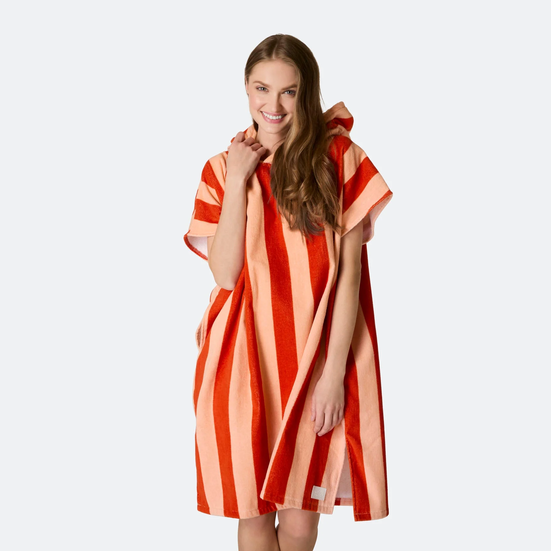 Gestreifter Roter Badeponcho - Image 12