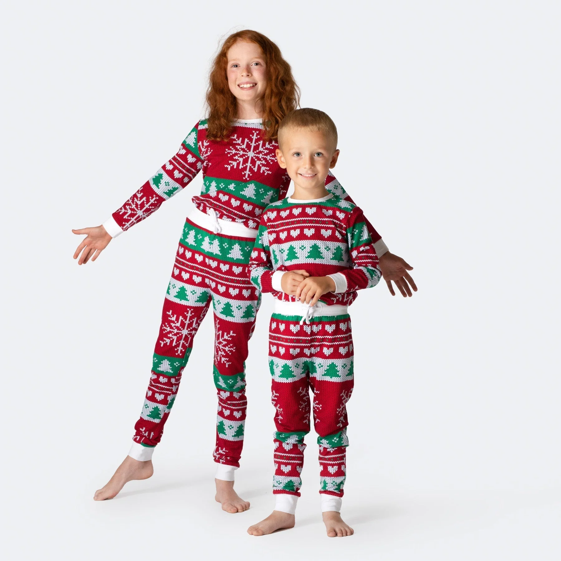 Roter Strickmuster Weihnachtspyjama Kinder - Image 3