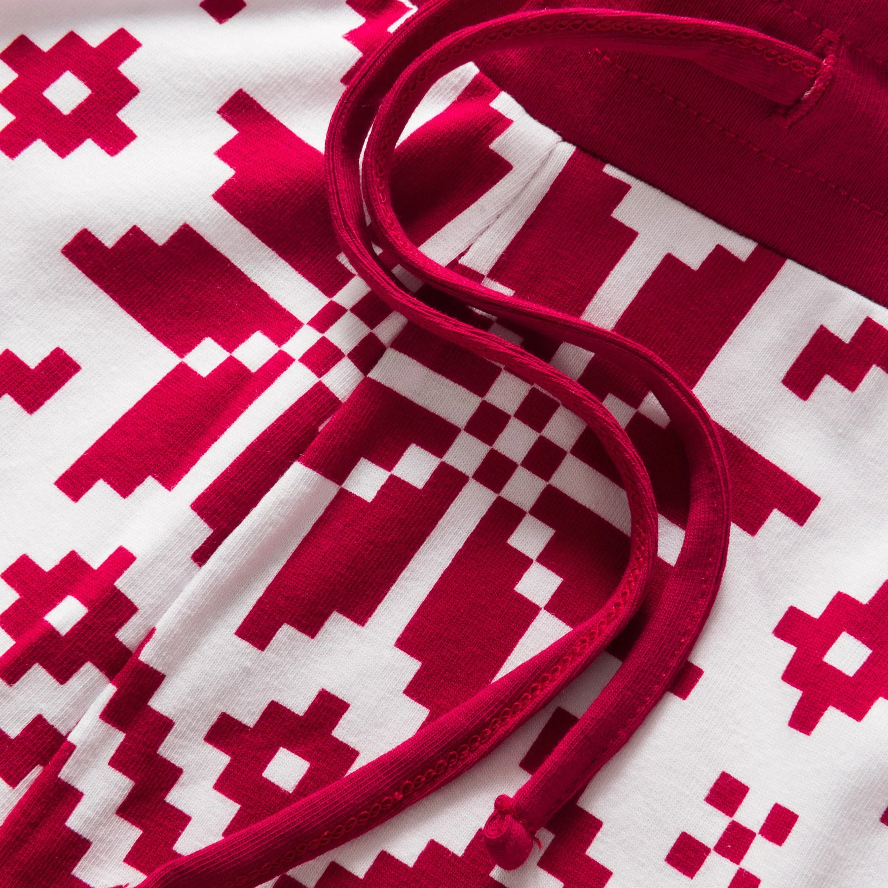 Roter Winter Strickmuster Weihnachtspyjama Kinder - Image 4