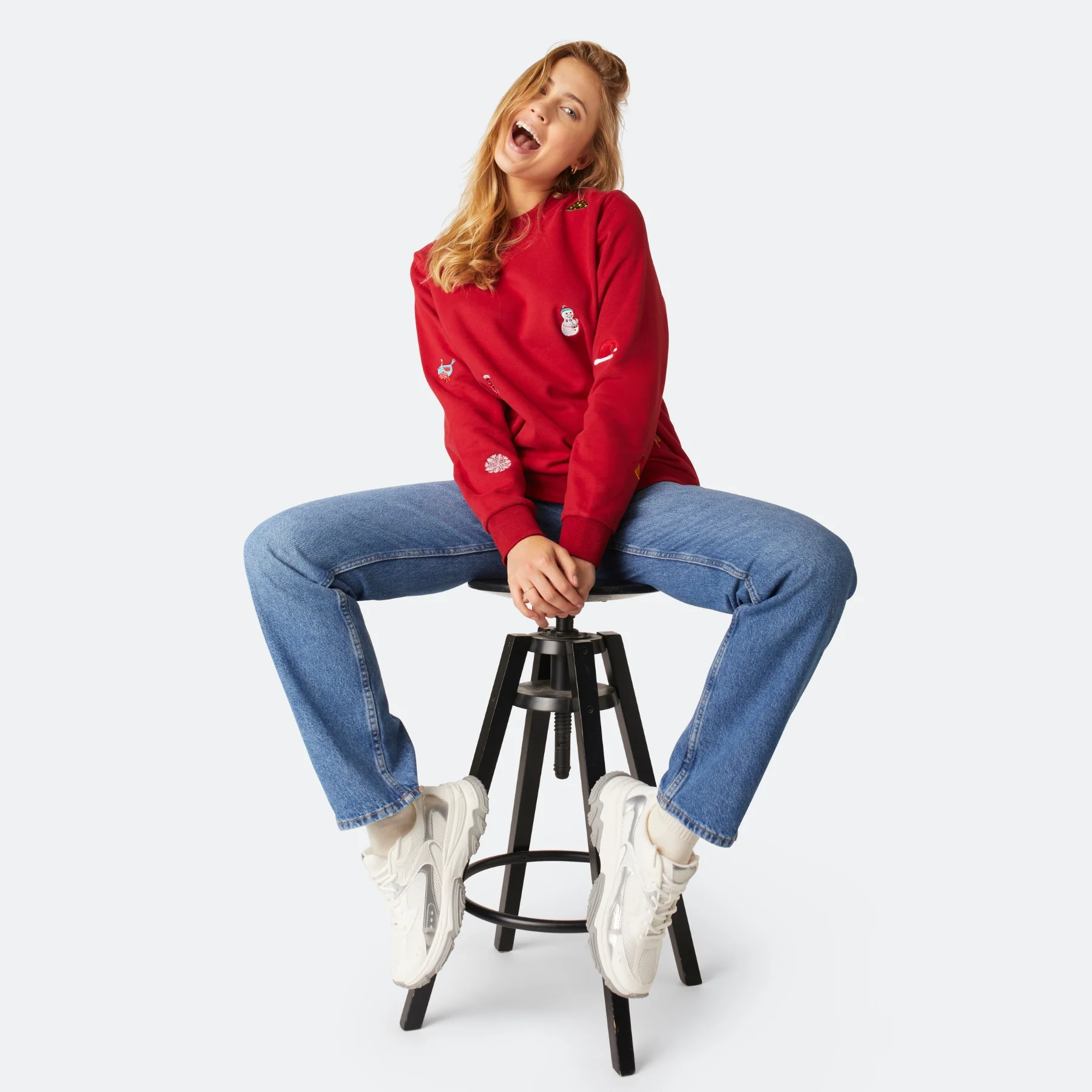 Rotes Weihnachts-Sweatshirt Damen - Image 5